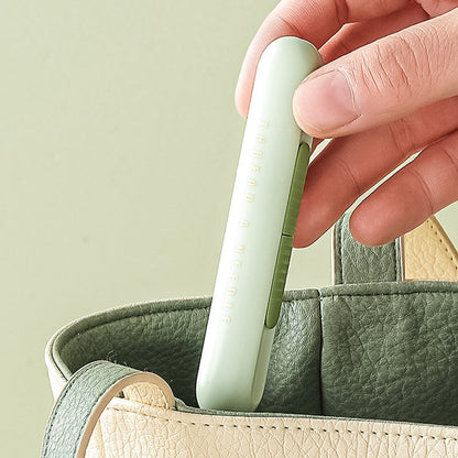 "2-in-1 neulalangan saumarepäisijä, kaksi päätä, helppo käyttö, innovatiivinen ompelutyökalu, kestävä materiaali"