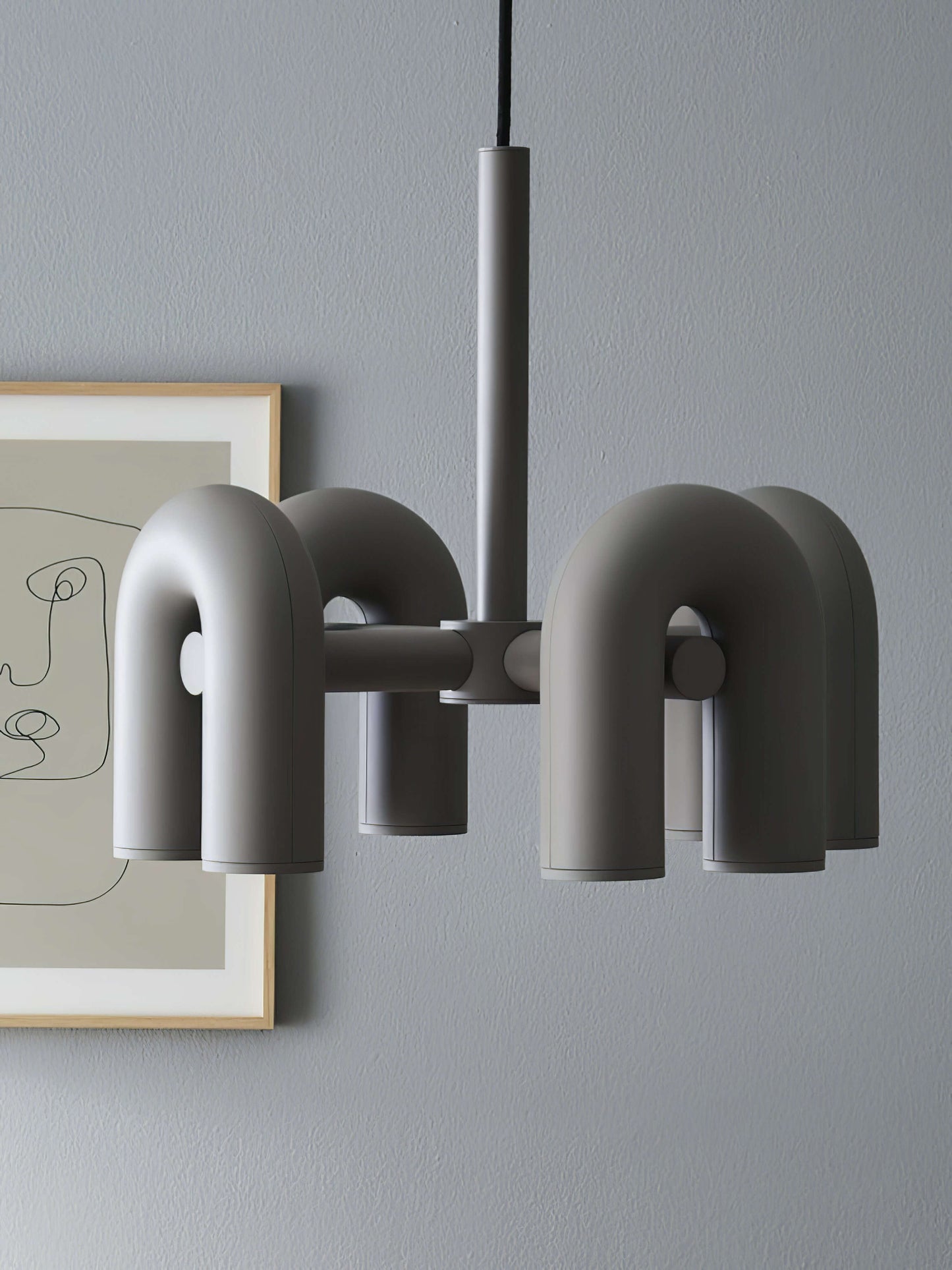 Moderni LED-kattokruunu, monipuolinen valaistus