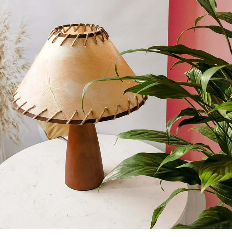 Lampe De Table En Bois Massif De Style Xviiie Siècle
