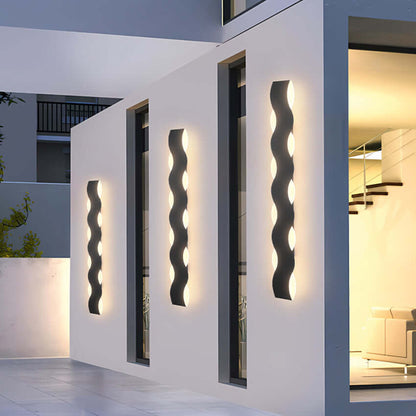 Aaltomainen Ulkovalaistus - Seinävalaisin